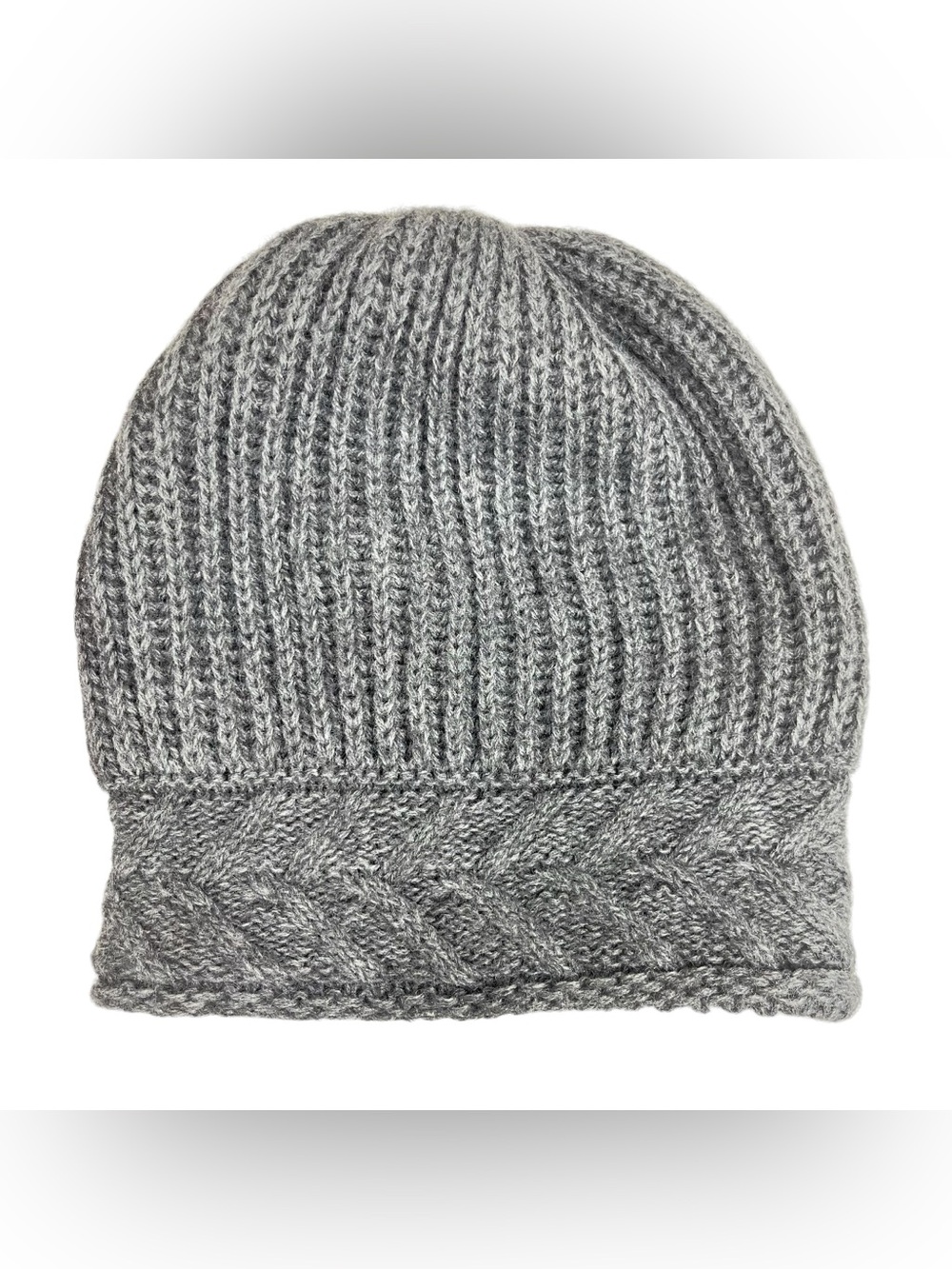 Women’s Knit Hat Bundle Lot of 4 Beanies & Slouch Hats Winter Accessories - Picture 2 of 5